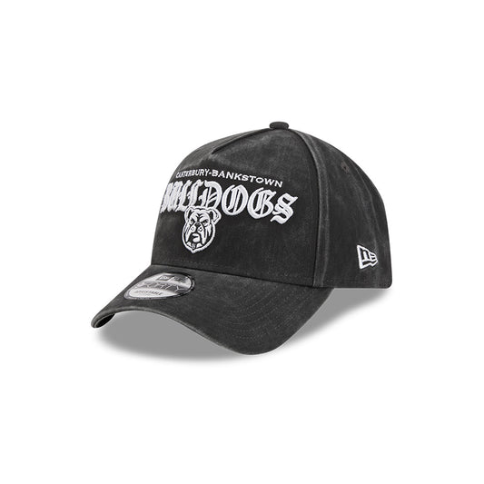 Canterbury-Bankstown Bulldogs New Era Gothic Wash 940 Cap - View 1