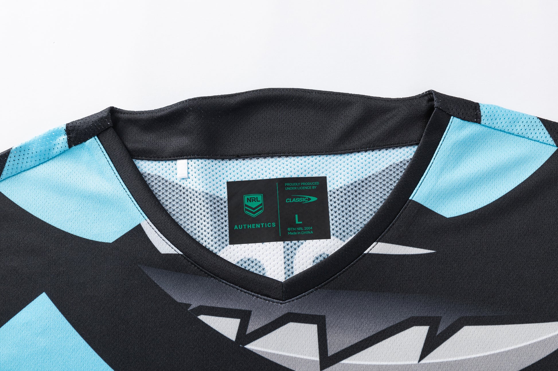 Cronulla-Sutherland Sharks Mens 2026 Pro Warm Up Tee - View 5
