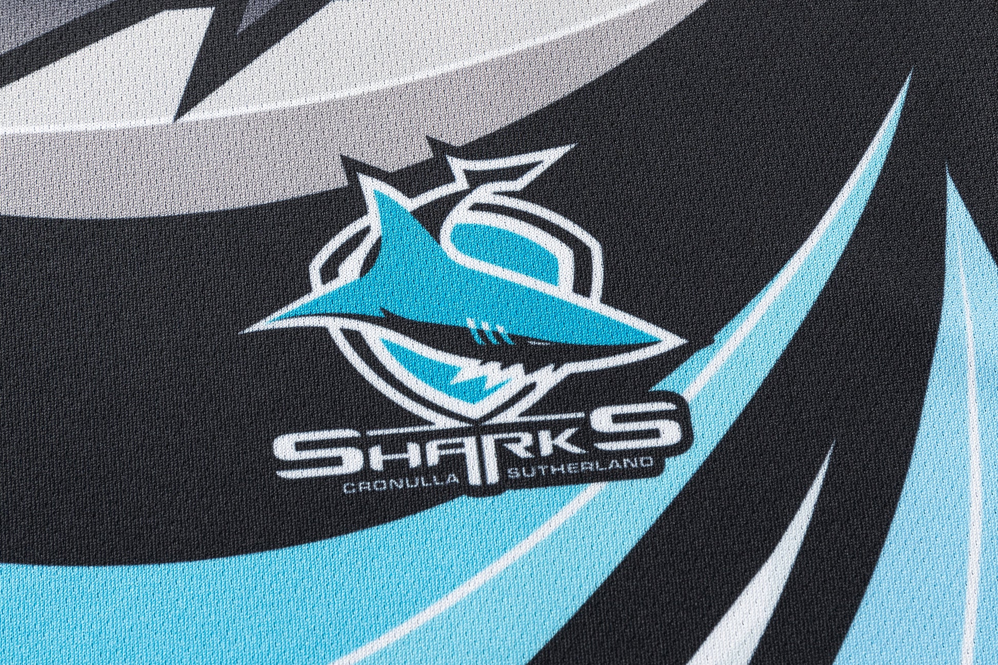 Cronulla-Sutherland Sharks Mens 2026 Pro Warm Up Tee - View 4