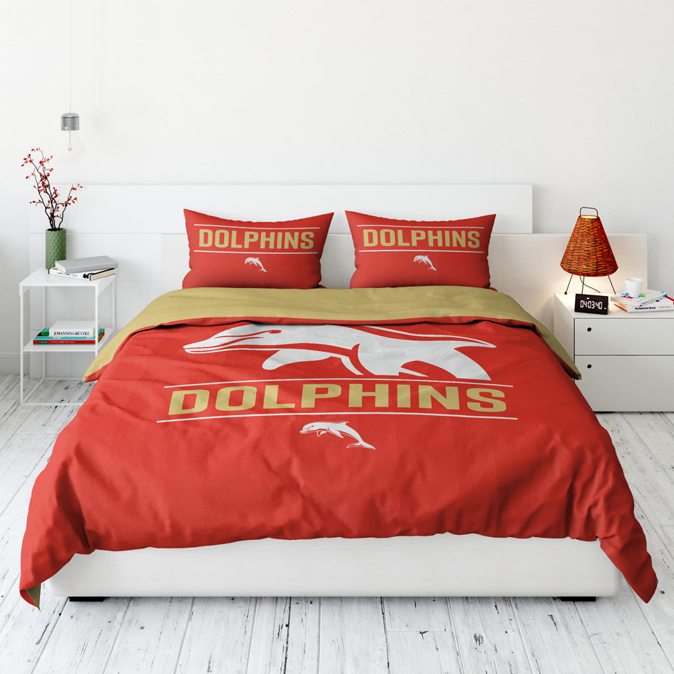 Dolphins Quilt Cover Set Queen - View 1
